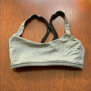 NWOT Lulu Lemon sports bra